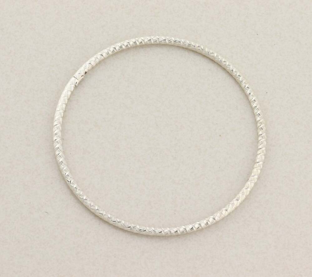 Sterling Silver Diamond Cut Shiny Bangle Bracelet 8 1/4" inch